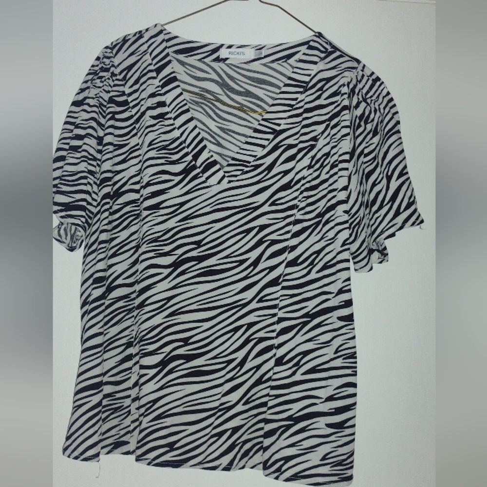 Ricki's top ptp 21"